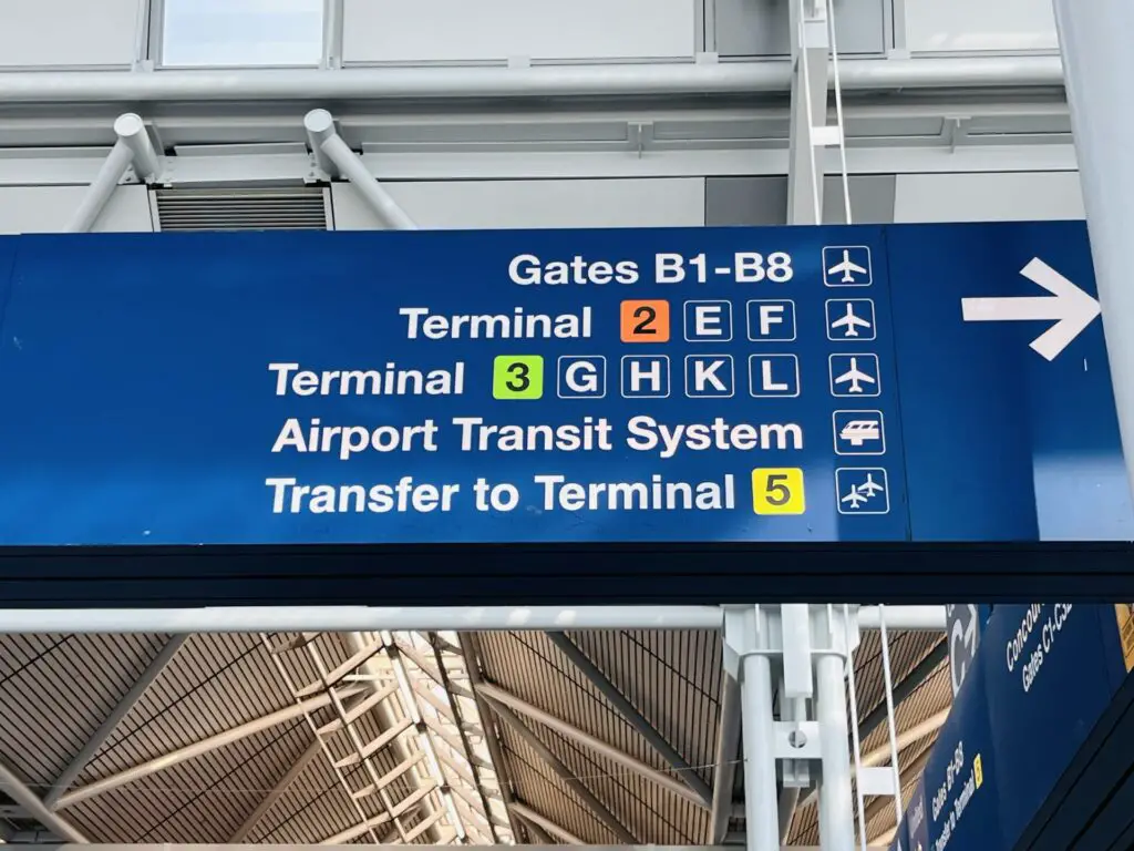 How to Get from Terminal 1 to Terminal 5 at Chicago O'Hare?