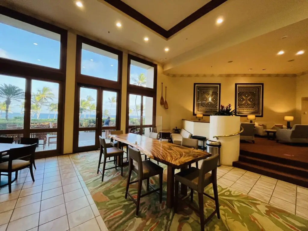 Review: Grand Club Lounge at Grand Hyatt Kauai Resort and Spa For Globalist & Club Lounge Access Awards