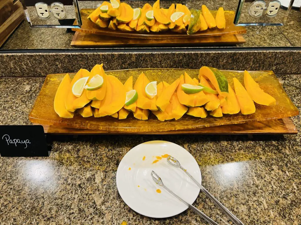 Review: Grand Club Lounge at Grand Hyatt Kauai Resort and Spa For Globalist & Club Lounge Access Awards