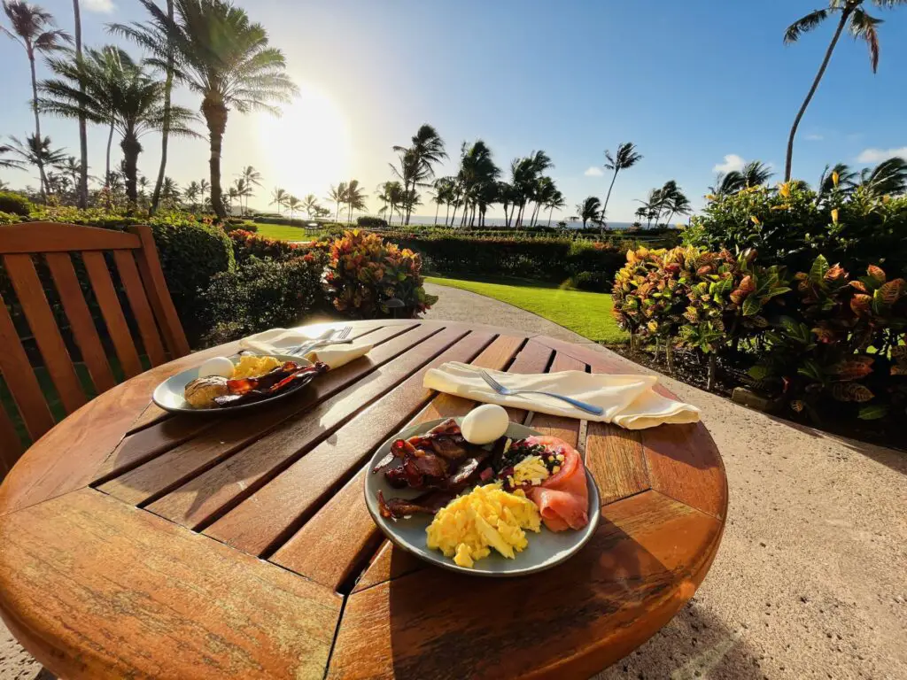 Review: Grand Club Lounge at Grand Hyatt Kauai Resort and Spa For Globalist & Club Lounge Access Awards 