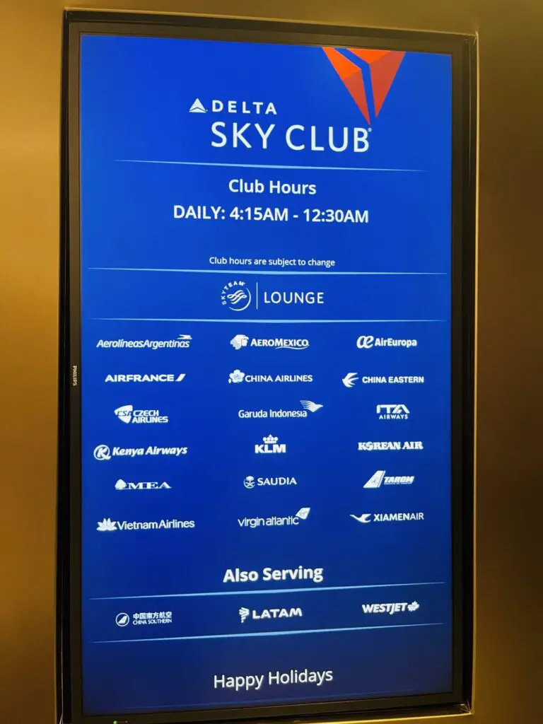 Review: Delta Sky Club LAX Terminal 3 For Delta One