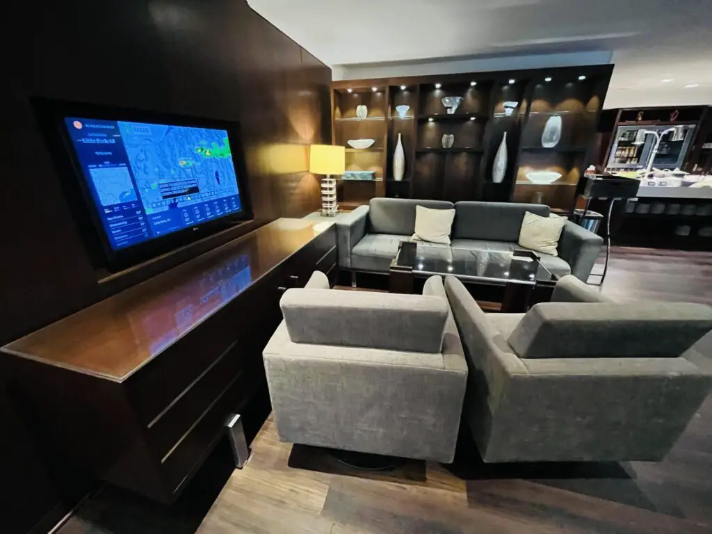 Review Grand Club Lounge at Grand Hyatt Washington DC