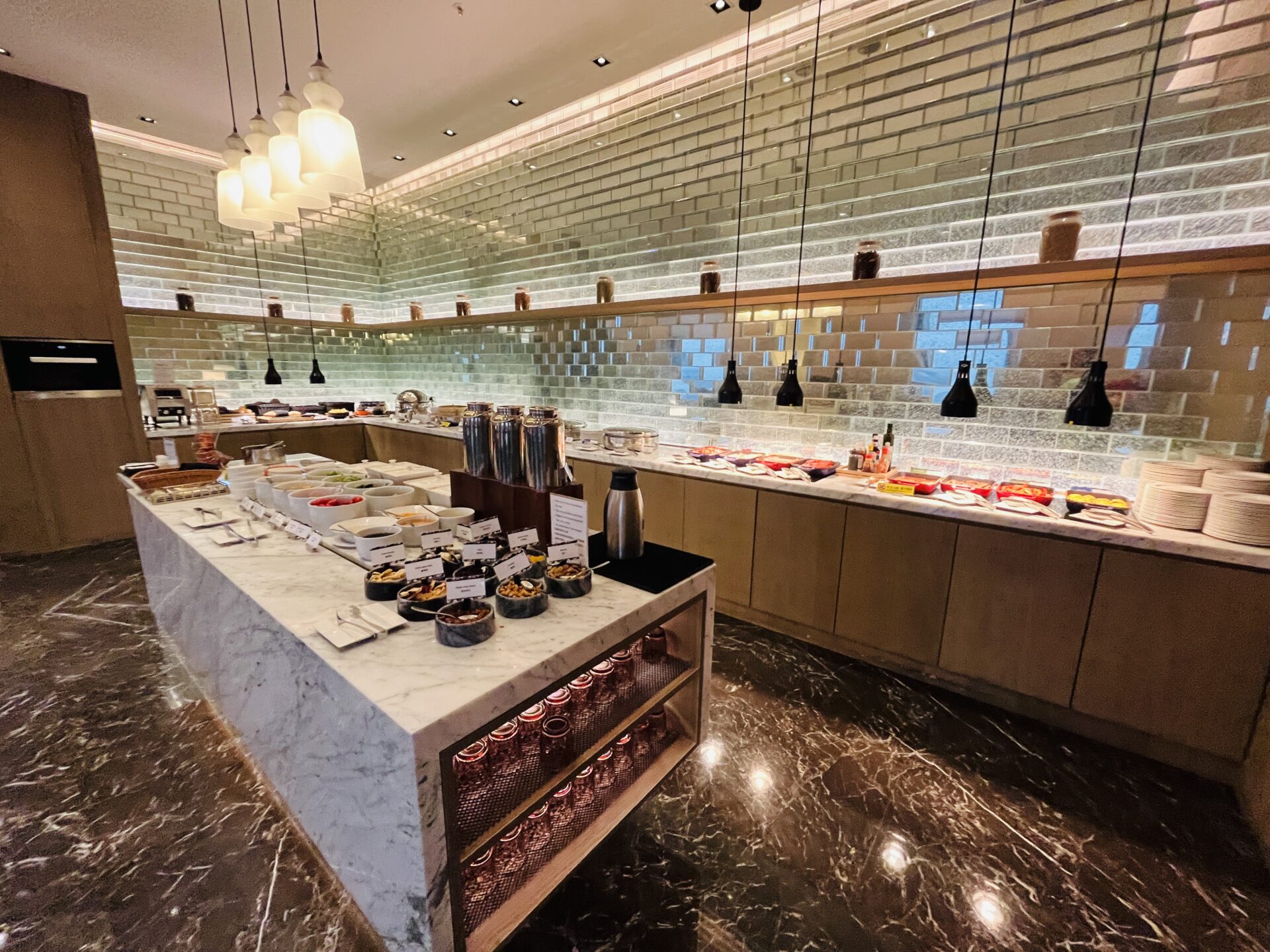 Review Executive Club Lounge at Kaohsiung Marriott Hotel