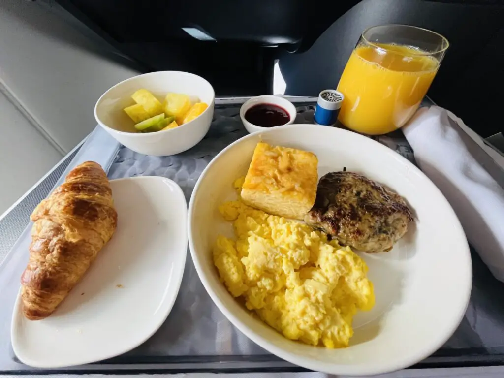 Review Delta One DL41 Airbus 350 Los Angeles (LAX) to Sydney (SYD)