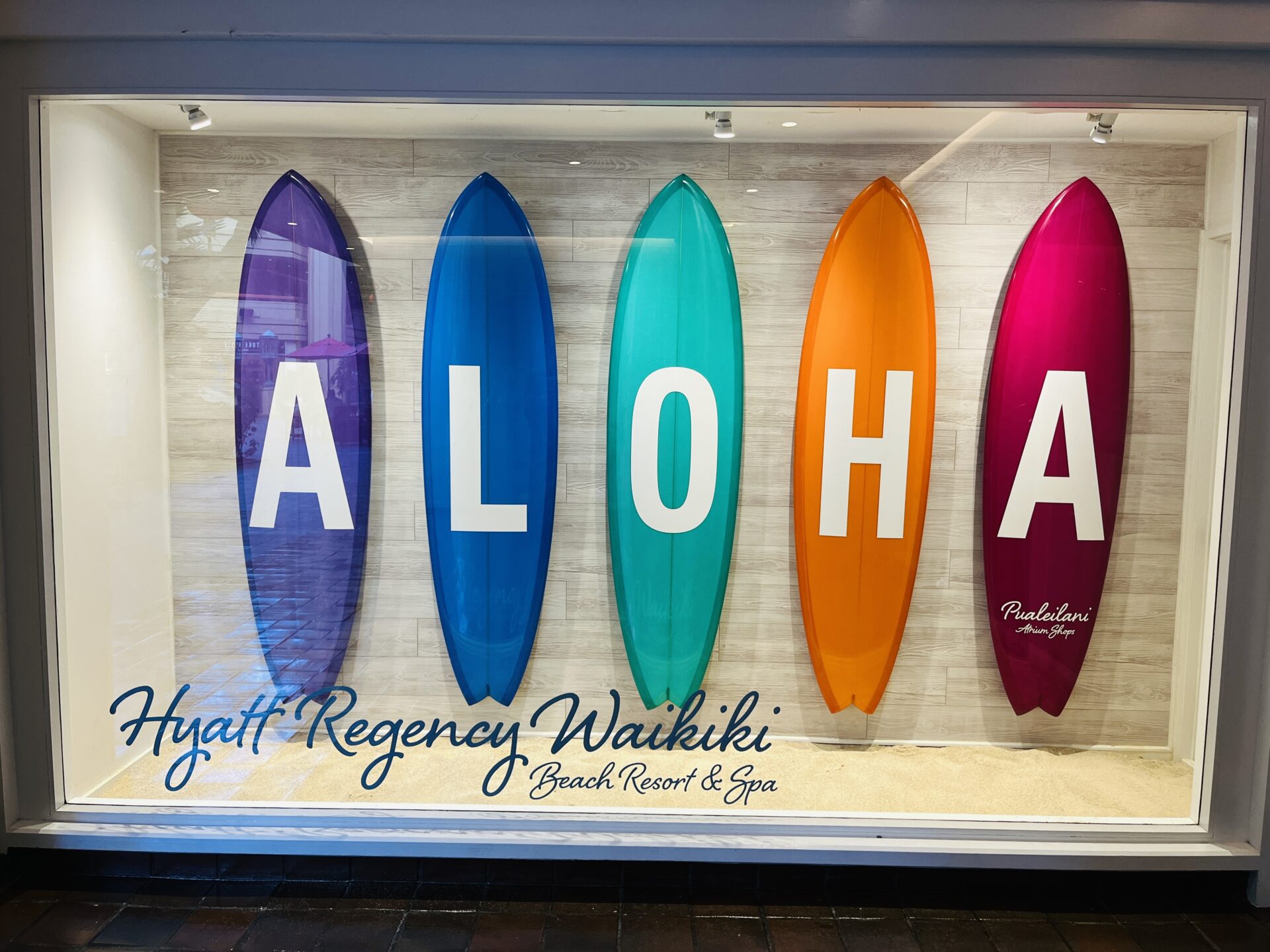 Review Hyatt Globalist Upgrade and Benefits at Hyatt Regency Waikiki Beach Resort And Spa