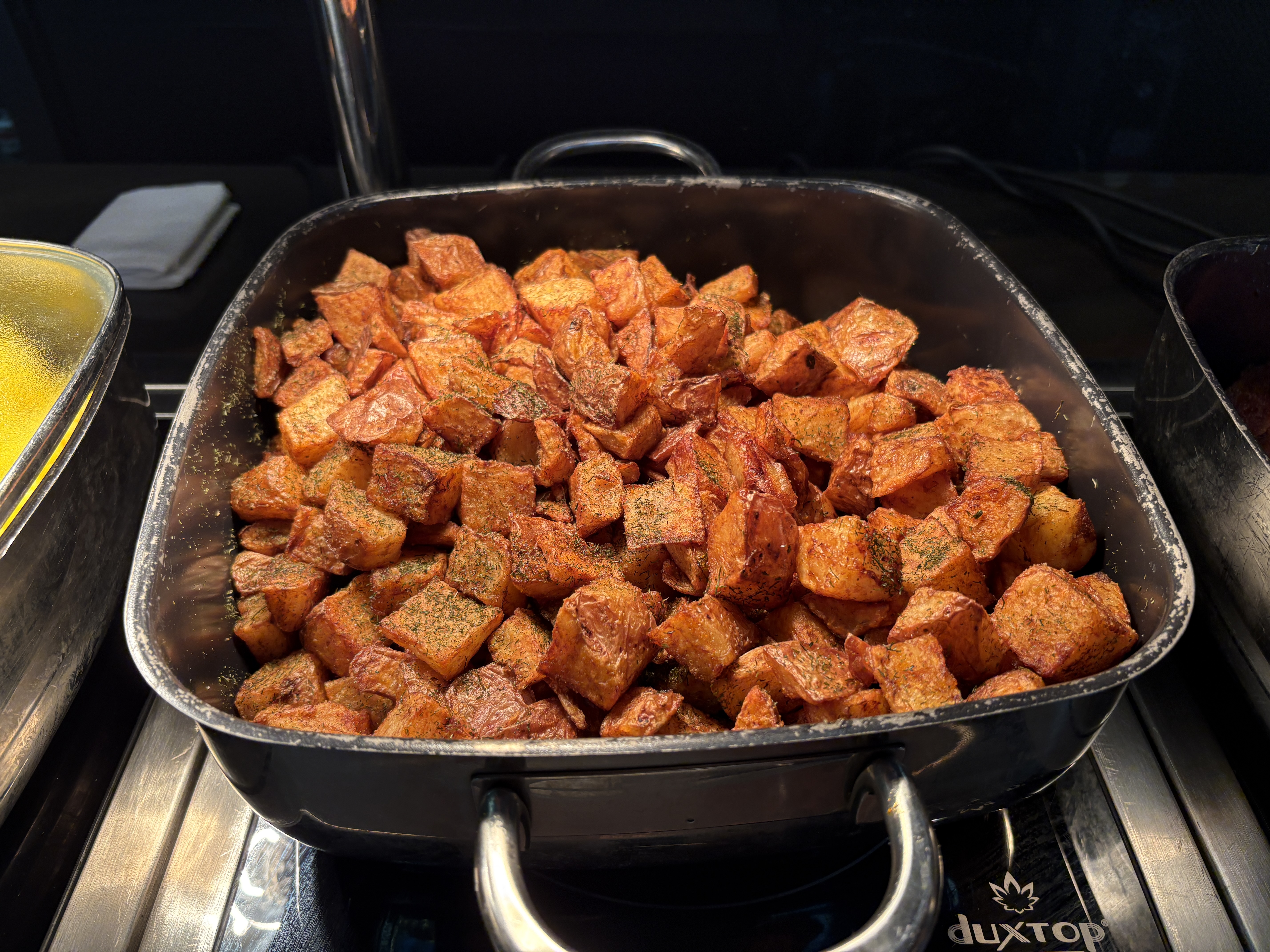 Review of the Executive Lounge at JW Marriott Parq Vancouver